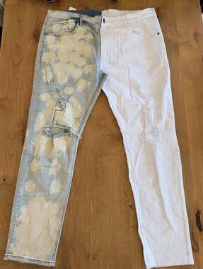 KDNK Split White and Bleach Wash Ripped Skinny Jeans Sz 42